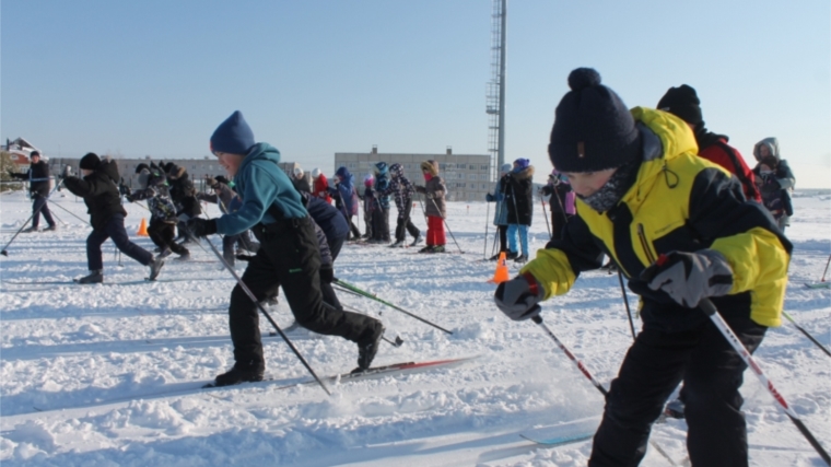 Козловский муниципальный округ присоединился к 42-ой Всероссийской массовой лыжной гонке «Лыжня России-2024»